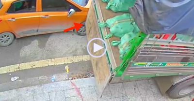 Video: Pha lùi xe tải tốn bạc triệu của tài xế