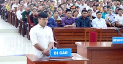 Bắt nguyên cán bộ địa chính Quảng Bình chiếm đoạt hơn 1,4 tỉ đồng