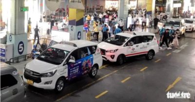 Xe công nghệ ‘lỗi thời’, taxi truyền thống hồi sinh?