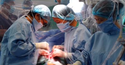 Tin tối 21/8: ‘Quái vật’ trăm tấm hoạt động,  nhà dân bị ảnh hưởng; Bệnh viện mua dao mổ rẻ, rạch 3 lần mới qua da người bệnh