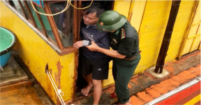 Tin sáng 9/8: Lốc nhấn chìm tàu cá, hất 8 ngư dân xuống biển; Ukraine kêu gọi các nước châu Âu cấm người Nga