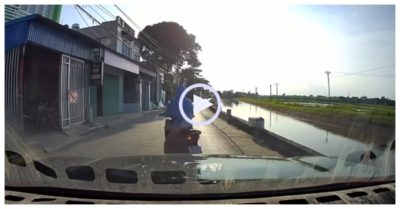 Video: Tài xế ôtô thắng cháy phanh do ninja dừng giữa đường
