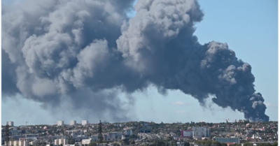 Video: Lửa bùng phát tại chợ nông sản lớn nhất thế giới ở Paris