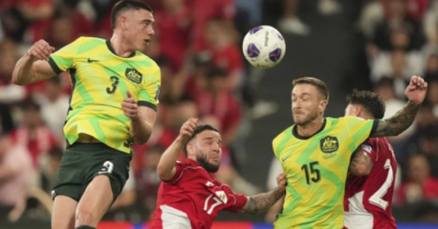 Cổ động viên Indonesia đòi sa thải huấn luyện viên Kluivert sau trận thua đậm Australia