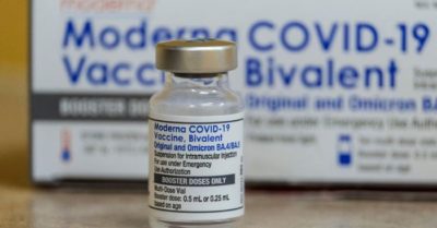 Hơn 300 ca tử vong vì COVID-19 mỗi tuần tại Mỹ: Nguyên nhân do đâu?