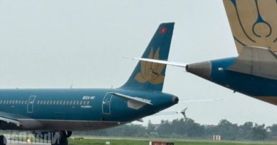 Hai tàu bay va chạm trên đường lăn sân bay Nội Bài