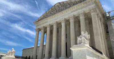 Người Mỹ mất niềm tin vào tính trung lập chính trị của Tòa án Tối cao