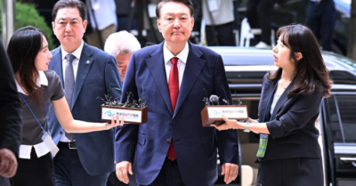 Tòa Hàn Quốc phát lệnh bắt cựu tổng thống Yoon Suk-yeol