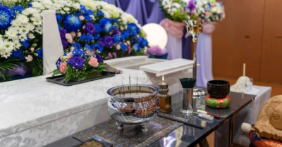 Người đàn ông giấu xác mẹ trong nhà vệ sinh 10 năm