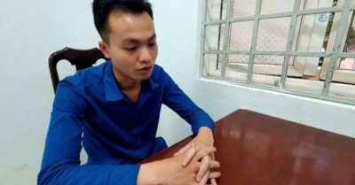 Gọi video khỏa thân để ‘làm phép’, gã đàn ông lộ mặt thật