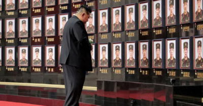 Kim Jong Un bật khóc, lần đầu thừa nhận thương vong lớn của binh sĩ Triều Tiên ở Ukraine
