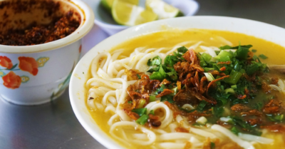 Cháo canh miền Trung: Mỗi vùng một hương vị, níu chân thực khách