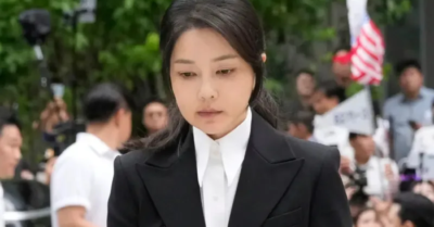 Lần đầu tiên trong lịch sử: Cựu Tổng thống Hàn Quốc và phu nhân cùng bị tạm giam