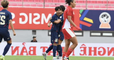 Thắng Indonesia 7-0, Thái Lan phả hơi nóng lên Việt Nam
