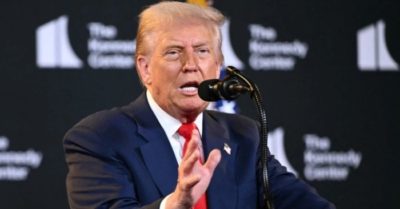 Ông Trump đề xuất hội nghị Mỹ – Nga – Ukraine sau cuộc gặp Alaska