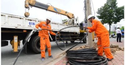 EVN vay nợ hơn 324.000 tỉ đồng, áp lực trả lãi hàng chục nghìn tỉ đồng