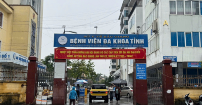 Tạm đình chỉ 3 cán bộ bệnh viện sau vụ thu 21 triệu đồng tiền xe cấp cứu