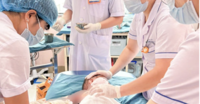 Tai nạn khi ăn lẩu khiến 3 trẻ cùng nhà ở Hà Nội phải vào viện cấp cứu