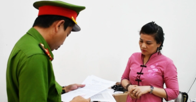 Bé trai 14 tháng tuổi tử vong ở Quảng Ngãi: Có dấu hiệu chuyển sang tội giết người?
