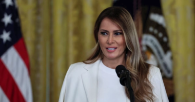 Melania Trump gửi thư hòa bình tới Putin