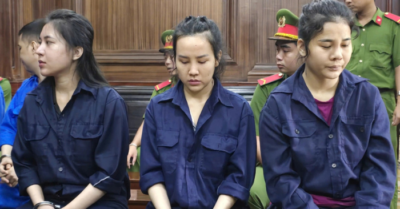Nhóm phụ nữ đánh ghen đâm nhầm người, nhận án tù