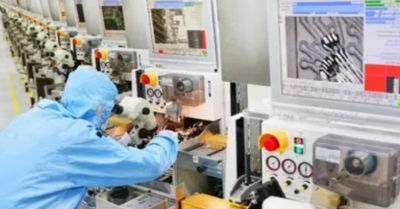 Thuế chip 100% của Mỹ: Làn sóng phản ứng và những “người miễn nhiễm”