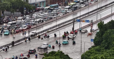 Hà Nội ngập lụt, vành đai 3 tê liệt nhiều giờ