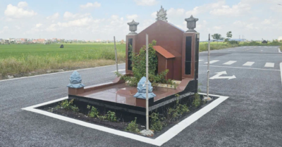 Vụ mộ tổ án ngữ giữa đường ở Hải Phòng: Chính quyền rào chắn, thúc đẩy di dời