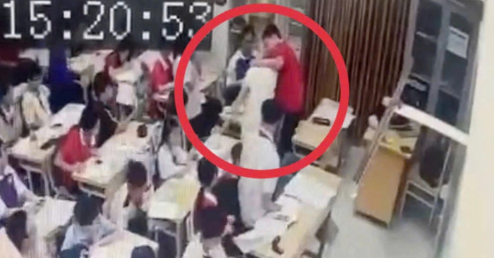 Học sinh có nên can ngăn bạo lực trong lớp?