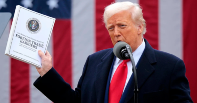 Trump chế giễu Nga và Ấn Độ vì sự xích lại gần với Bắc Kinh, chỉ thẳng vào “mặt tối” của ĐCSTQ