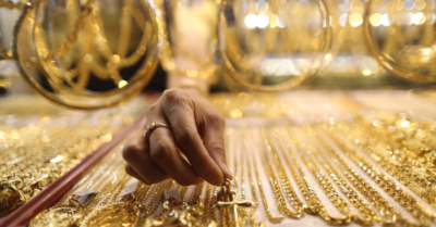 Xử phạt đến 250 triệu đồng đối với hành vi mua bán ngoại tệ