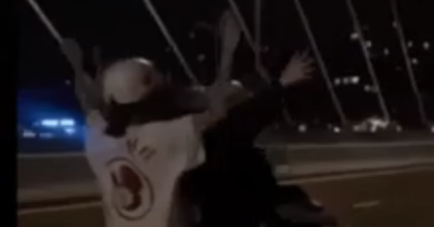 Vi phạm giao thông trên cầu Ba Son khiến thiếu nữ bị thu xe