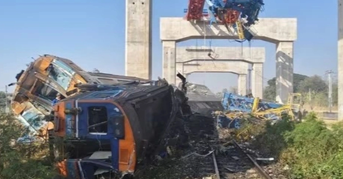 Tai nạn cần cẩu ở Thái Lan