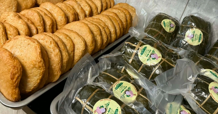 Giò chả Việt tại Anh và nỗ lực giữ hồn quê của ông Vinh