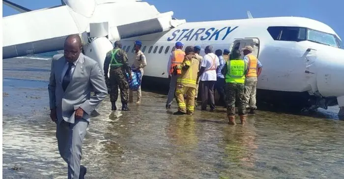 Máy bay rơi xuống biển Somalia