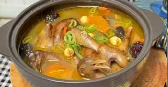 Chim bồ câu và cá chép giòn là hai thực phẩm tốt cho sức khỏe đầu năm