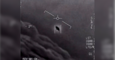 Tổng thống Donald Trump ra lệnh giải mật các hồ sơ về vật thể bay không xác định