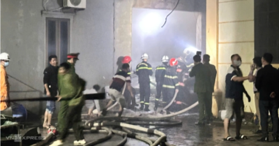 Cháy lớn tại kho hàng mây tre xuất khẩu ở ngoại thành Hà Nội tối 6/2