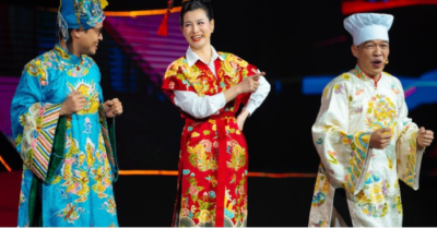 Quảng trường mùa xuân và những tranh luận về quảng cáo quá tải