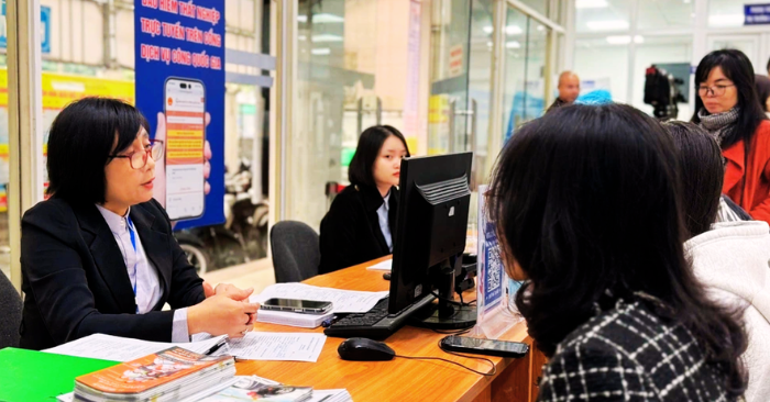 Thị trường lao động năm 2026 dự báo đón 300.000 việc làm mới theo báo cáo Bộ Nội vụ