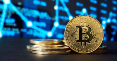 Bitcoin giảm về sát ngưỡng 77.000 USD giữa áp lực nhân sự tại Fed và rủi ro công nghệ