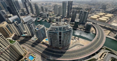 Dubai vắng lặng như thành phố ma sau các cuộc tập kích của Iran