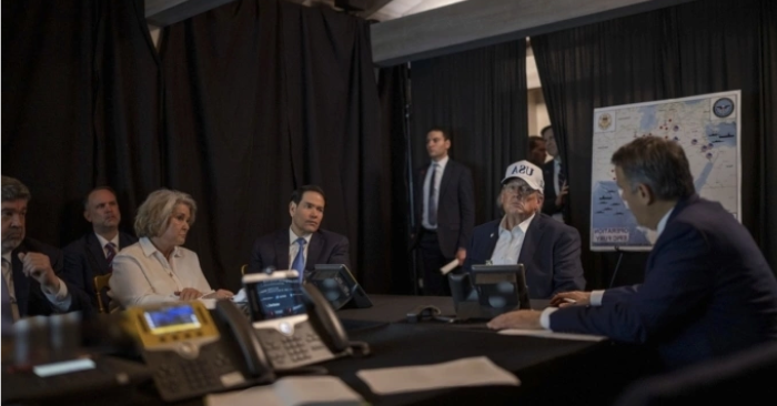 quyết định không kích Iran