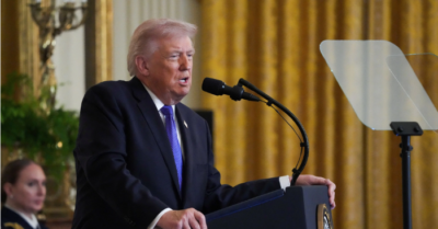 Trung Đông rực lửa: Tổng thống Trump cảnh báo đòn tấn công lớn nhất vào Iran sắp bắt đầu