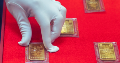 Thị trường vàng biến động khiến giá SJC bốc hơi gần 21 triệu đồng