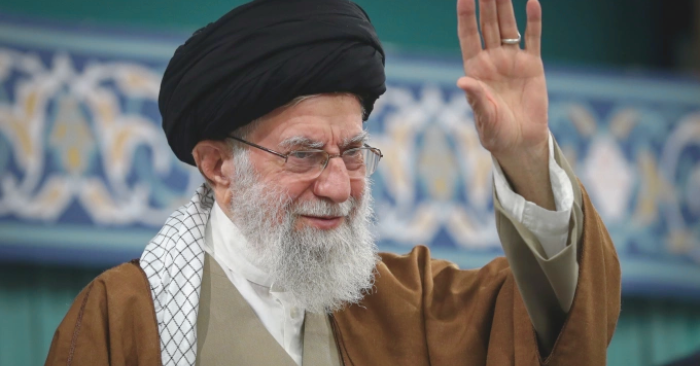 Lãnh tụ Iran Khamenei thiệt mạng sau cuộc không kích phối hợp