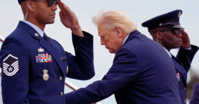 Iran: Tổng thống Trump tạm hoãn tấn công hạ tầng năng lượng trong 5 ngày