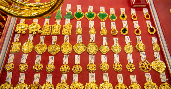 Giá vàng: Xu hướng sụt giảm trước các cuộc họp chính sách tiền tệ lớn