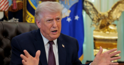 Trump tuyên bố: Iran muốn mở lại eo biển Hormuz do tổn thất 500 triệu USD mỗi ngày