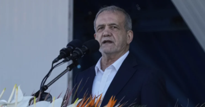 Tổng thống Iran gửi thư ngỏ cảnh báo đối đầu vô ích giữa lúc ông Trump đe dọa ném bom